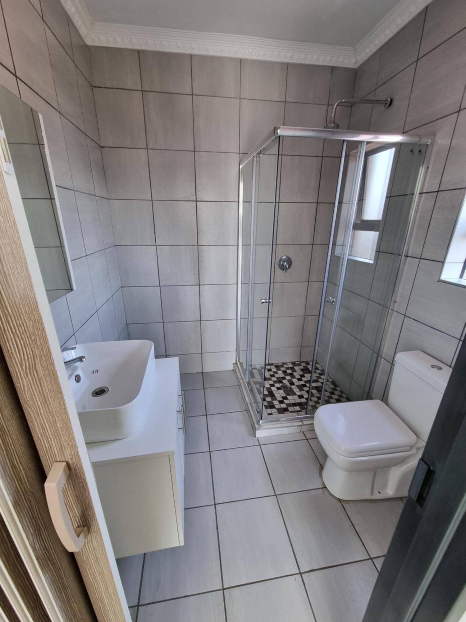 Kanyamazane Guesthouse 1214 Nyamazaneni Zewnętrze zdjęcie